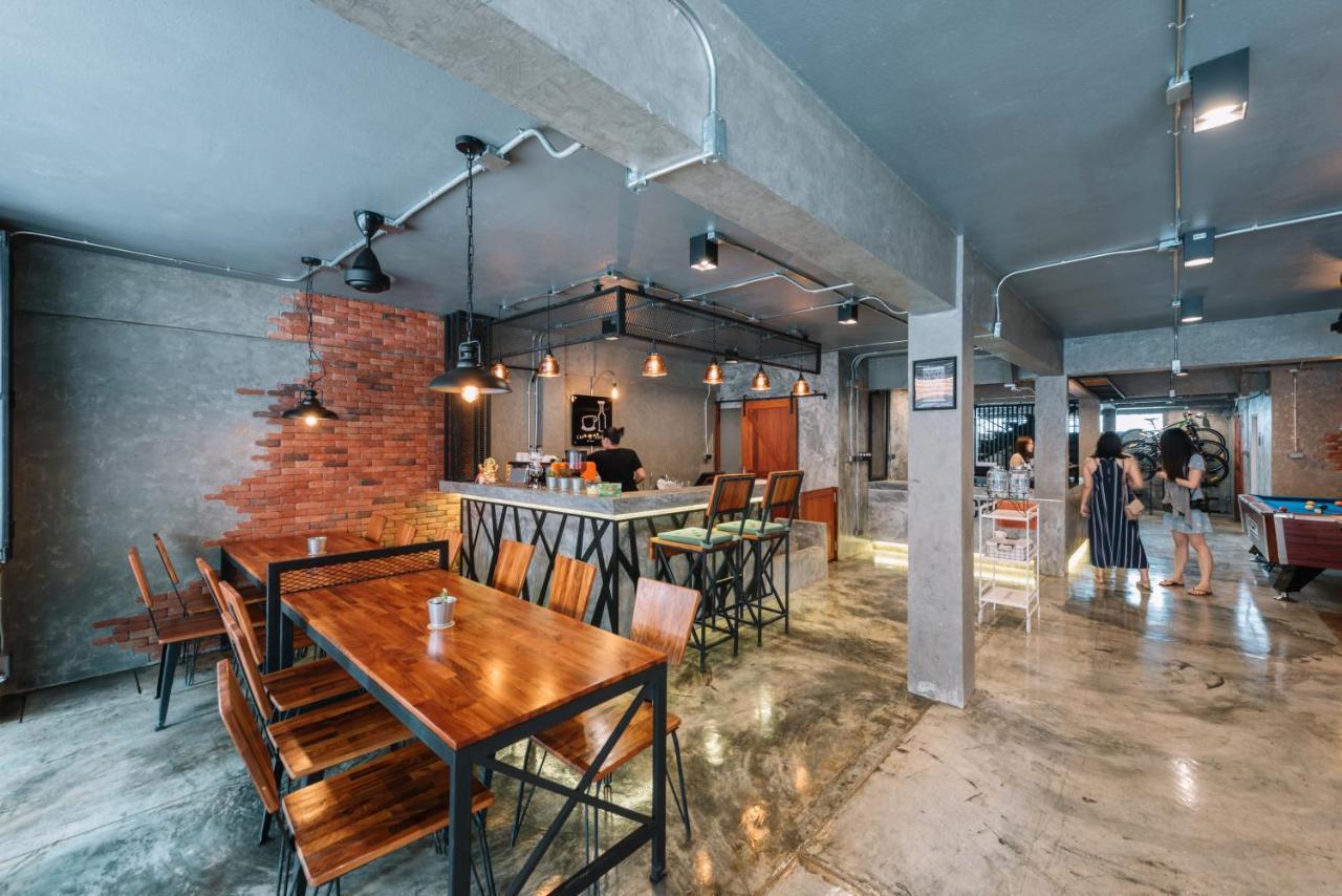 Bed & Bike Hostel เชียงราย ภายนอก รูปภาพ