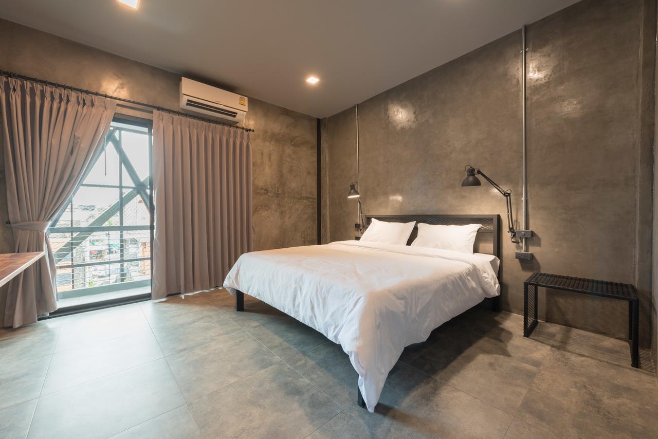 Bed & Bike Hostel เชียงราย ภายนอก รูปภาพ